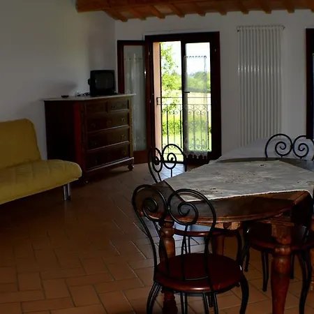 Apartment Santa Maria Del Gallo Apiro